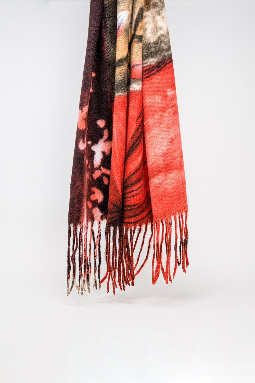 Q2 red flower print scarf