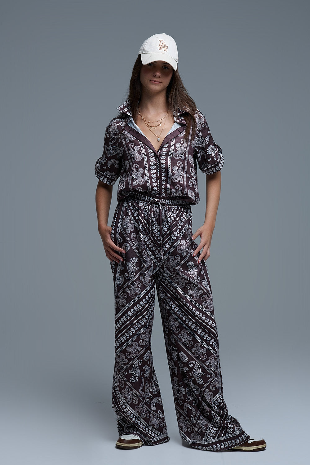 Relaxed Paisley Print Pants With Adjustable Drawstring in Brown