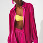 Q2 Relaxed pleated satin shirt in fuchsia