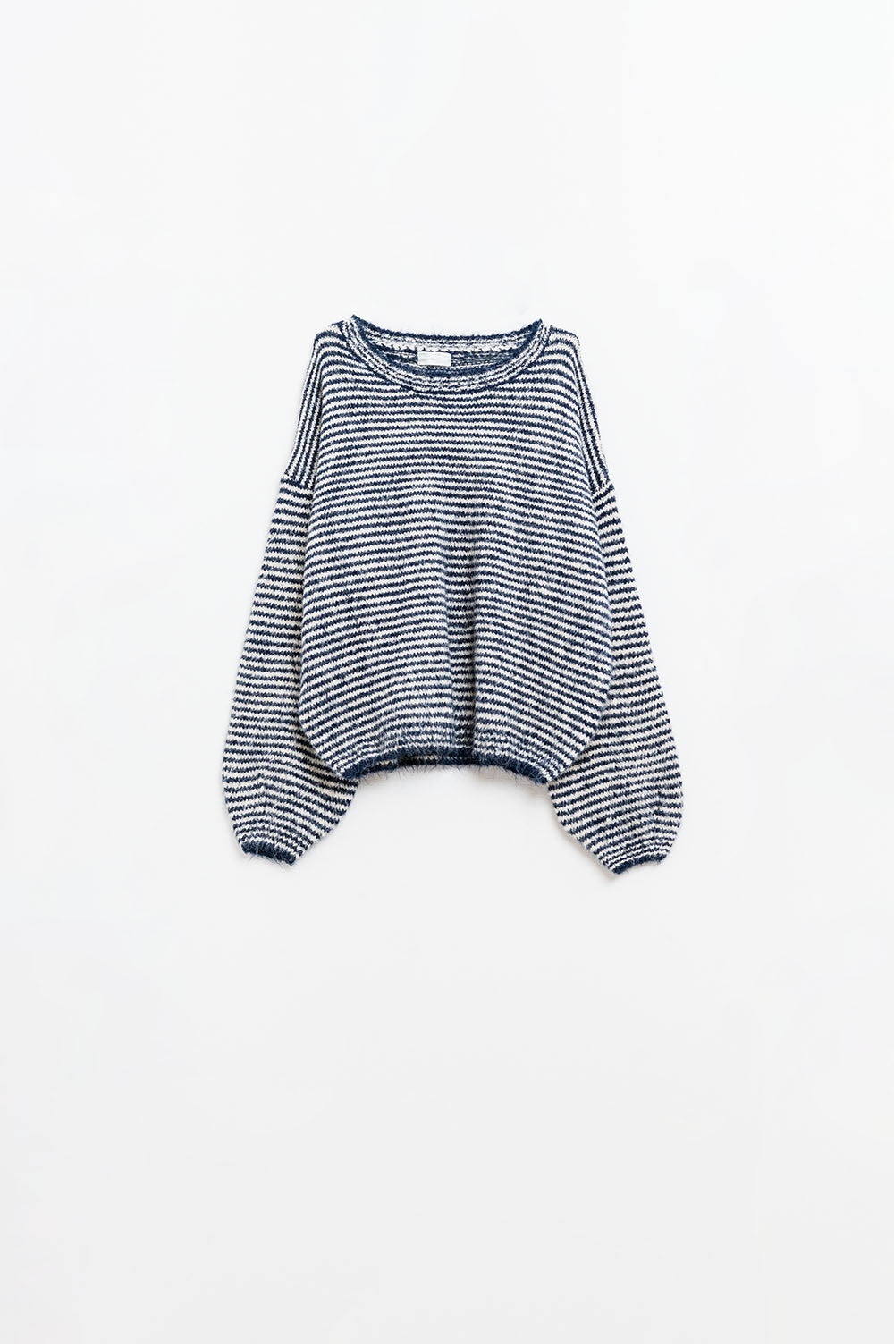 Q2 Relaxed stripped Sweater in navy and White