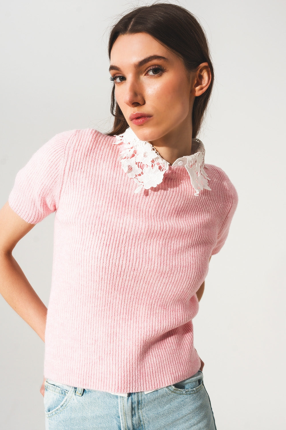 Ribbed short sleeve crop knitted top in pink