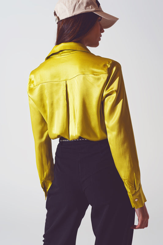 blusa de satén en verde lima
