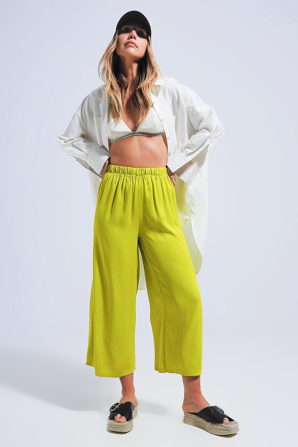 Satin wide leg pants in green