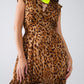 Vestido corto con estampado de leopardo y cintura ceñida