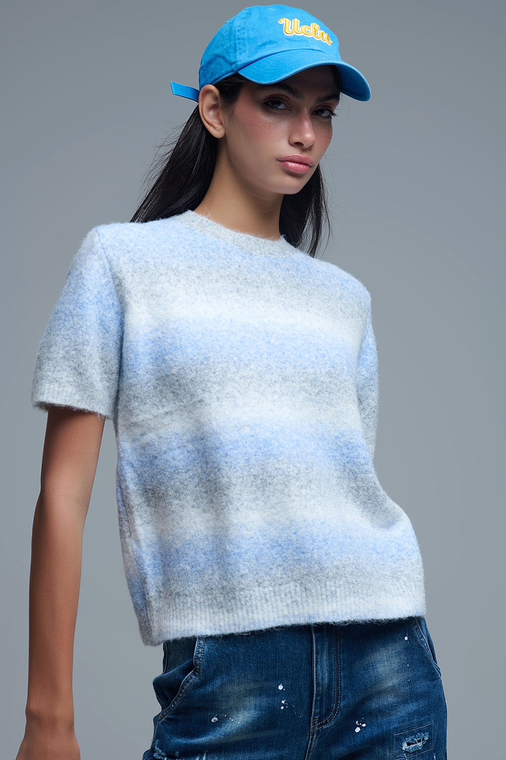 Short Sleeve Ombré Striped Sweater in Blue