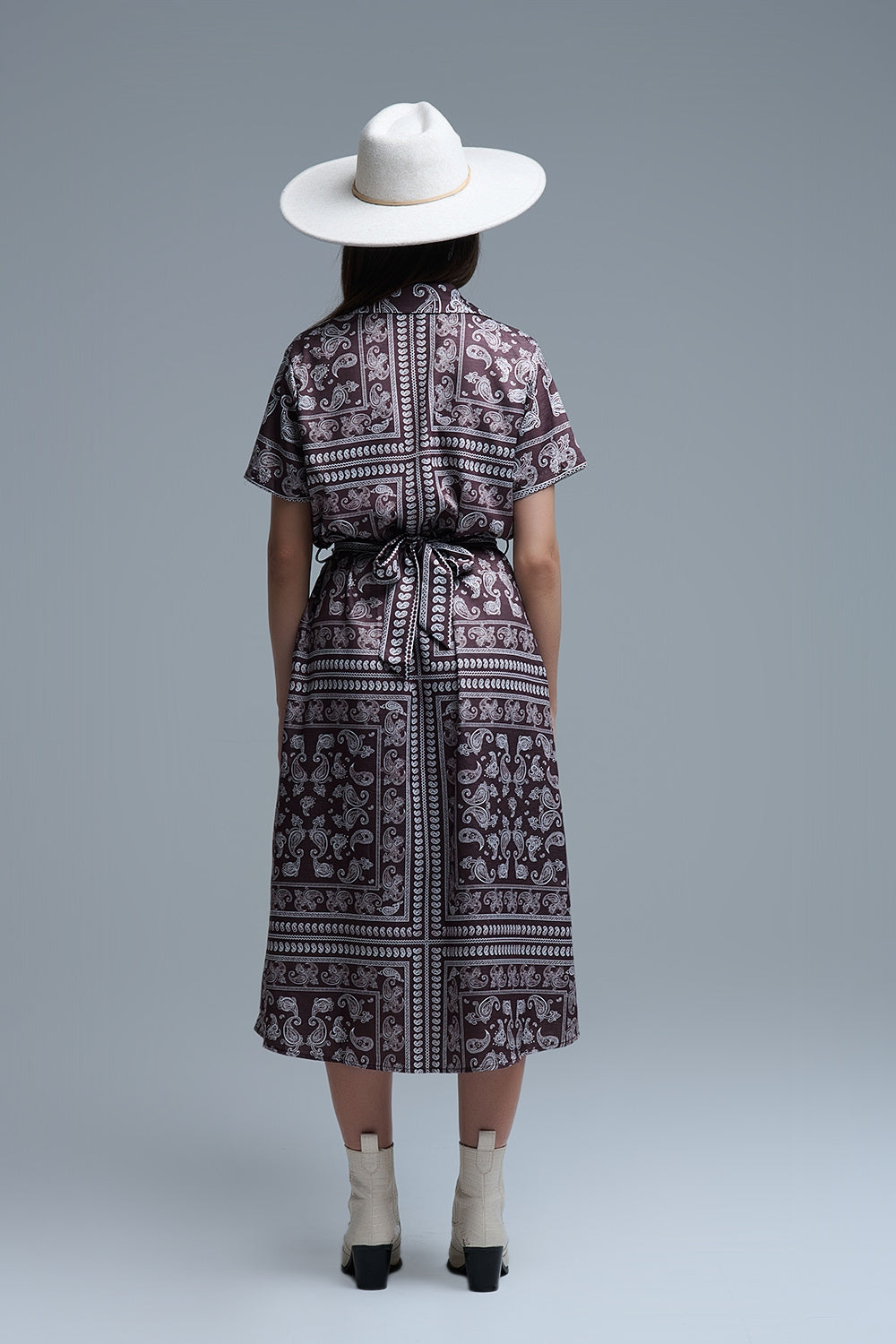 Short Sleeve Paisley Print Shirt Dress in brown