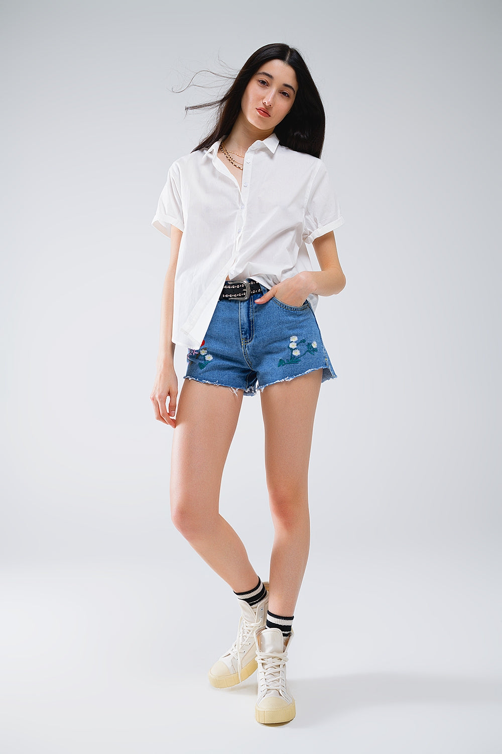 Short Sleeve Relaxed Button Up Shirt in white