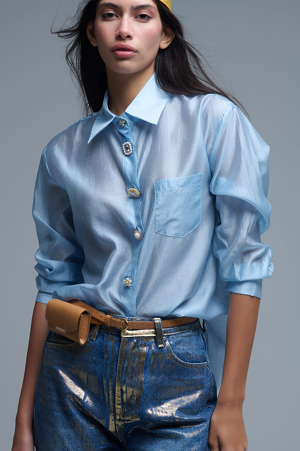 Q2 Silky Loose Shirt With Button Medley in Blue