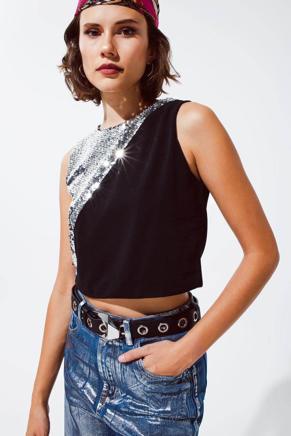 Sleevless Croptop With Diagonal Silver Sequin Detail in Black