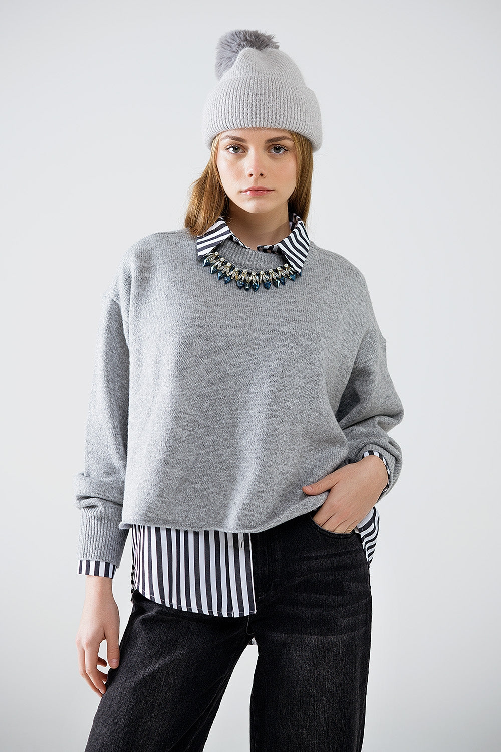 Q2 Soft knit grey jumper with balloon sleeves