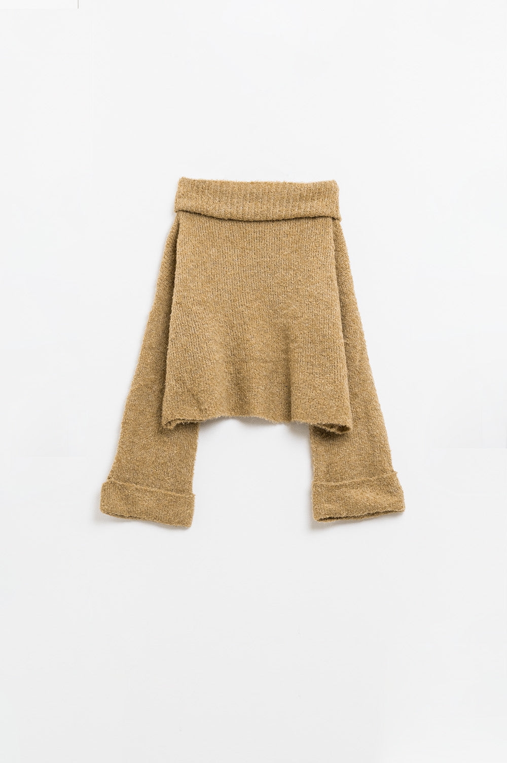 Q2 soft knitted high neck sweater in camel color