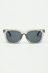 Q2 square bevel frame sunglasses in grey