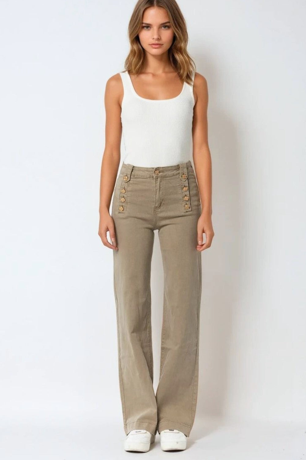 Straight Jeans With Gold Buttons At the Side in beige