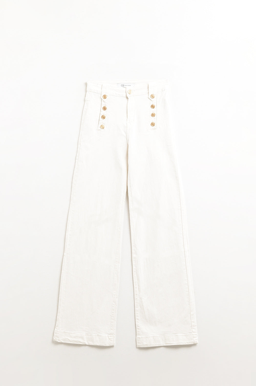 Straight Jeans With Gold Buttons At the Side in White