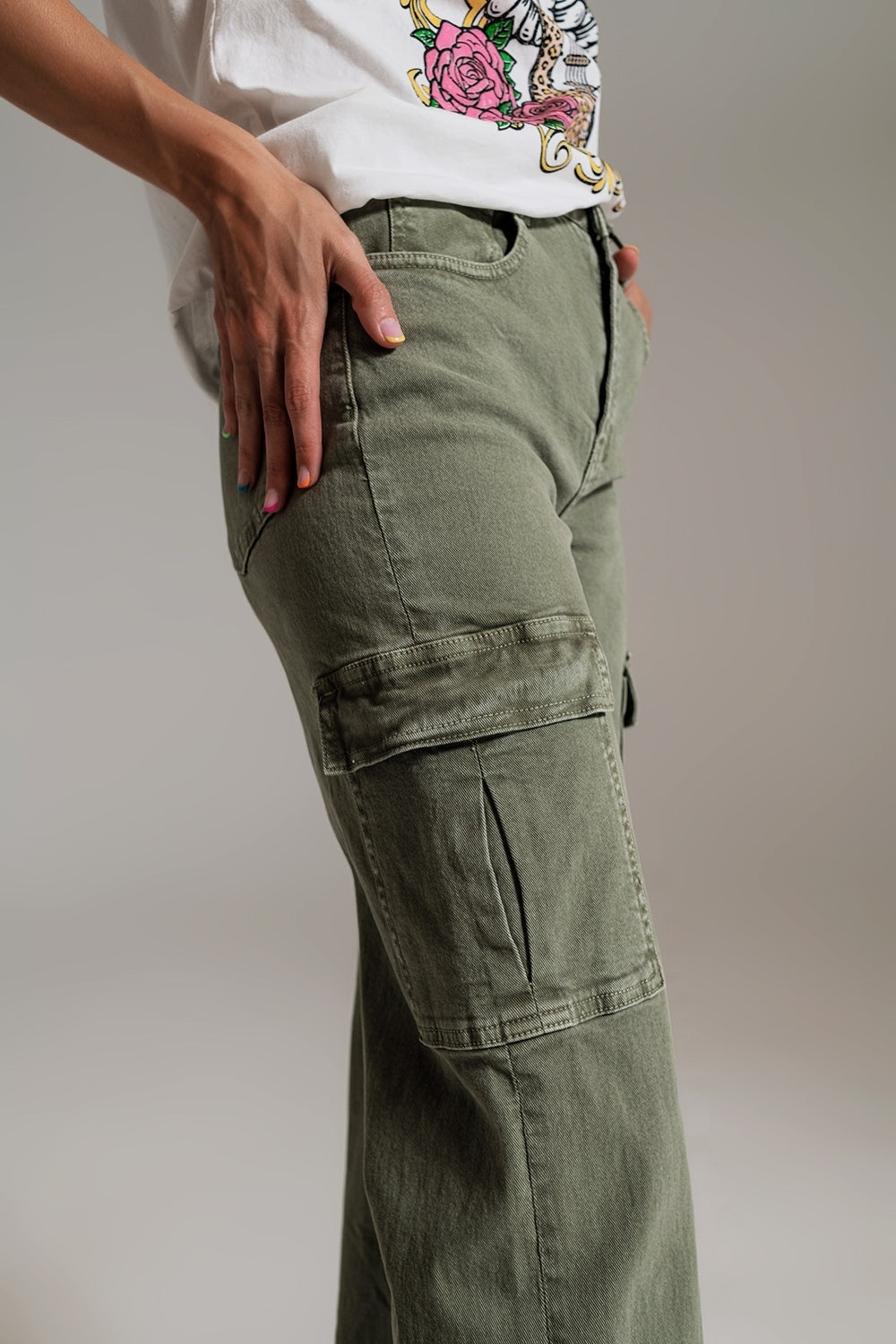 Straight Leg Cargo Jeans in Olive Green