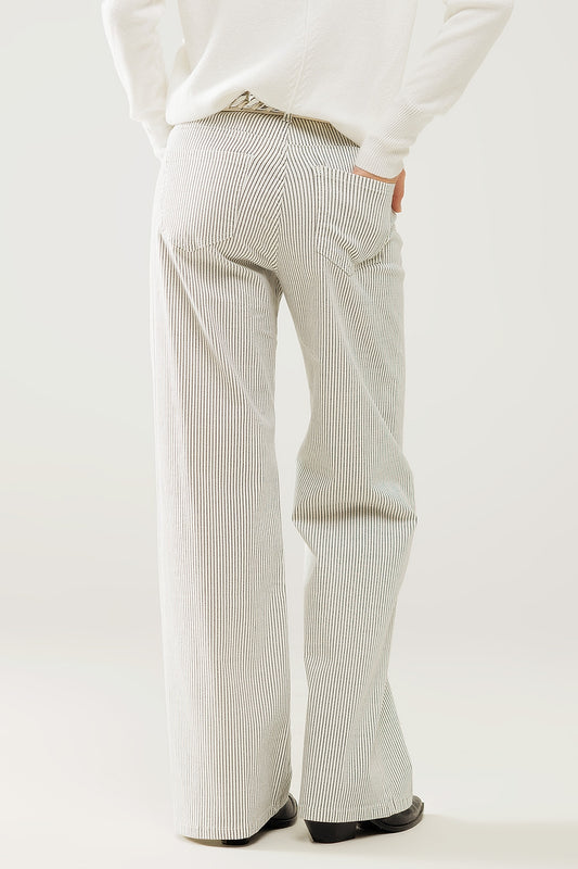 Striped pants with a straight leg in a stretch fabric