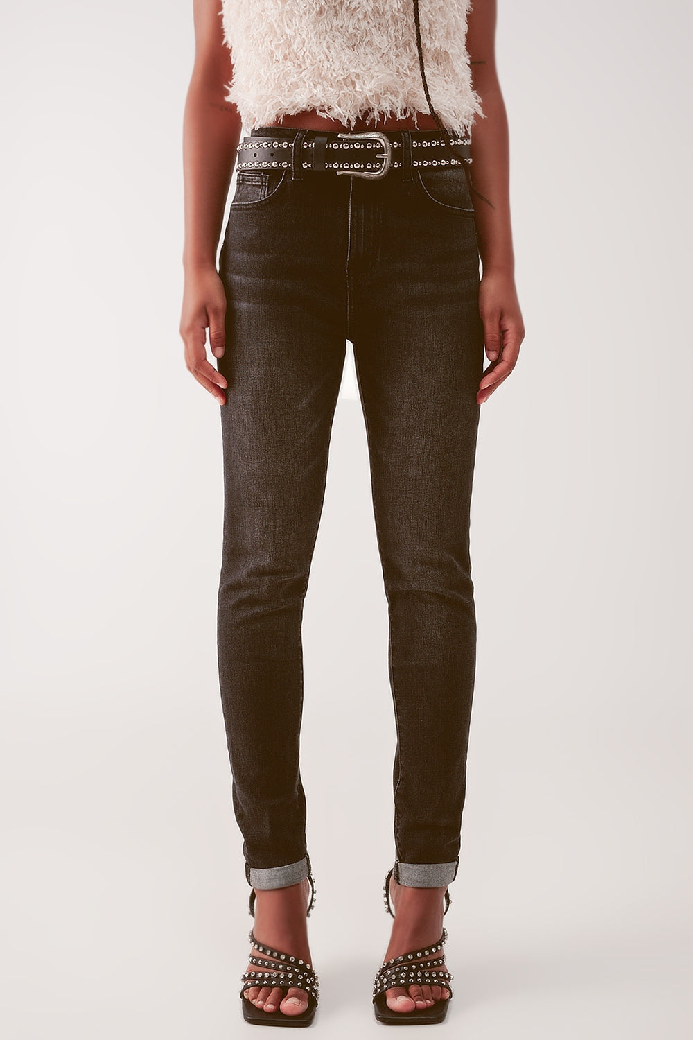 Q2 Super high waist skinny jeans in washed black