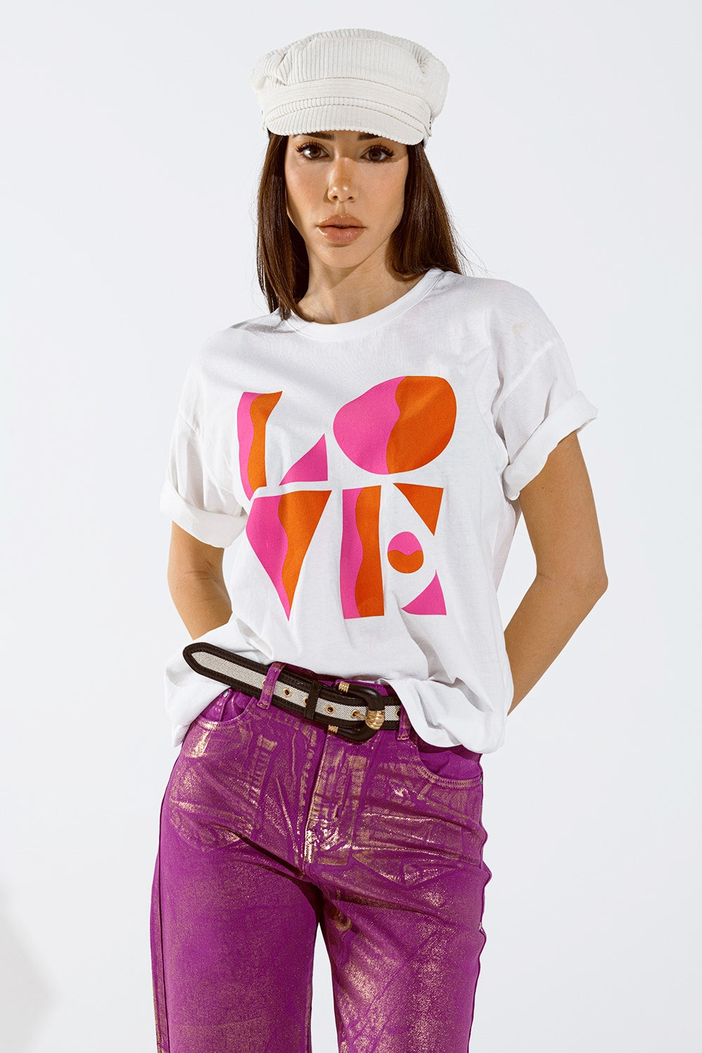 Q2 T-shirt with LOVE art deco digital print in white