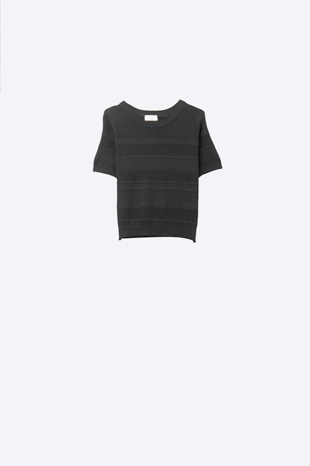 Q2 Textured Stripe Knit Sweater in Black