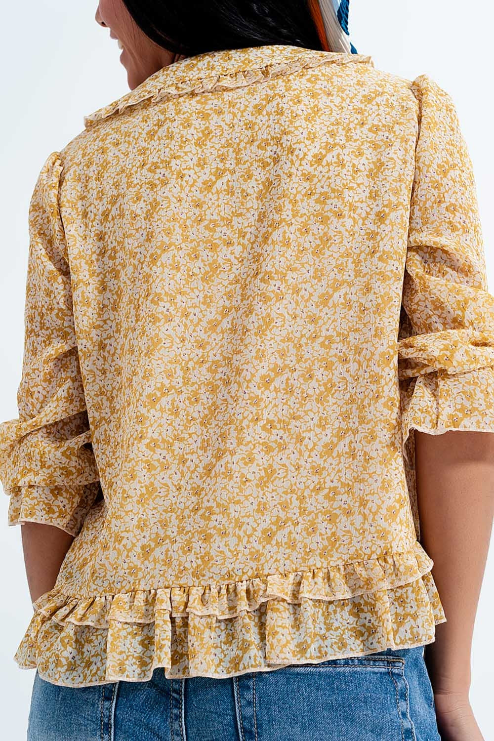 Blusa de gasa con lazo en la parte delantera y estampado floral amarillo