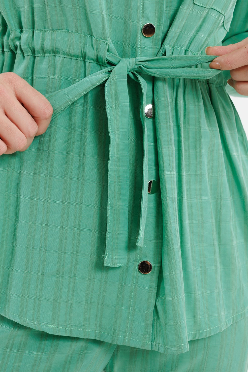 Tie waist long sleeve shirt in green