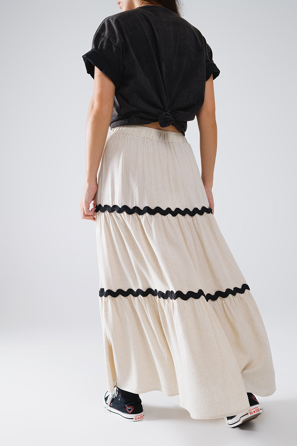 Tiered Linen maxi Skirt With Contrast Scallop Trim in Beige