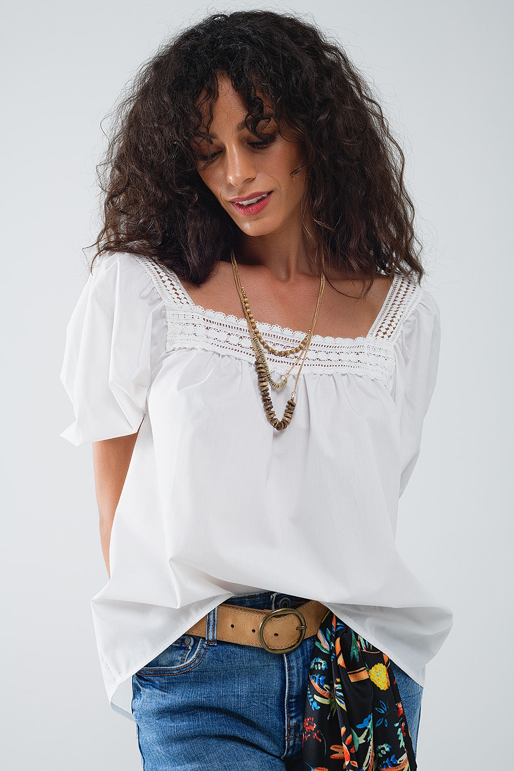 White Top With Square Neckline And Short Sleeves