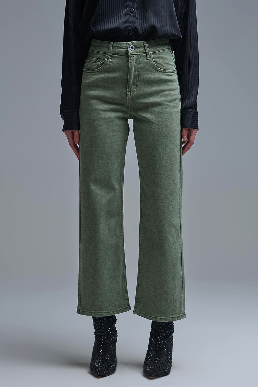 Q2 Wide leg jeans in khaki green