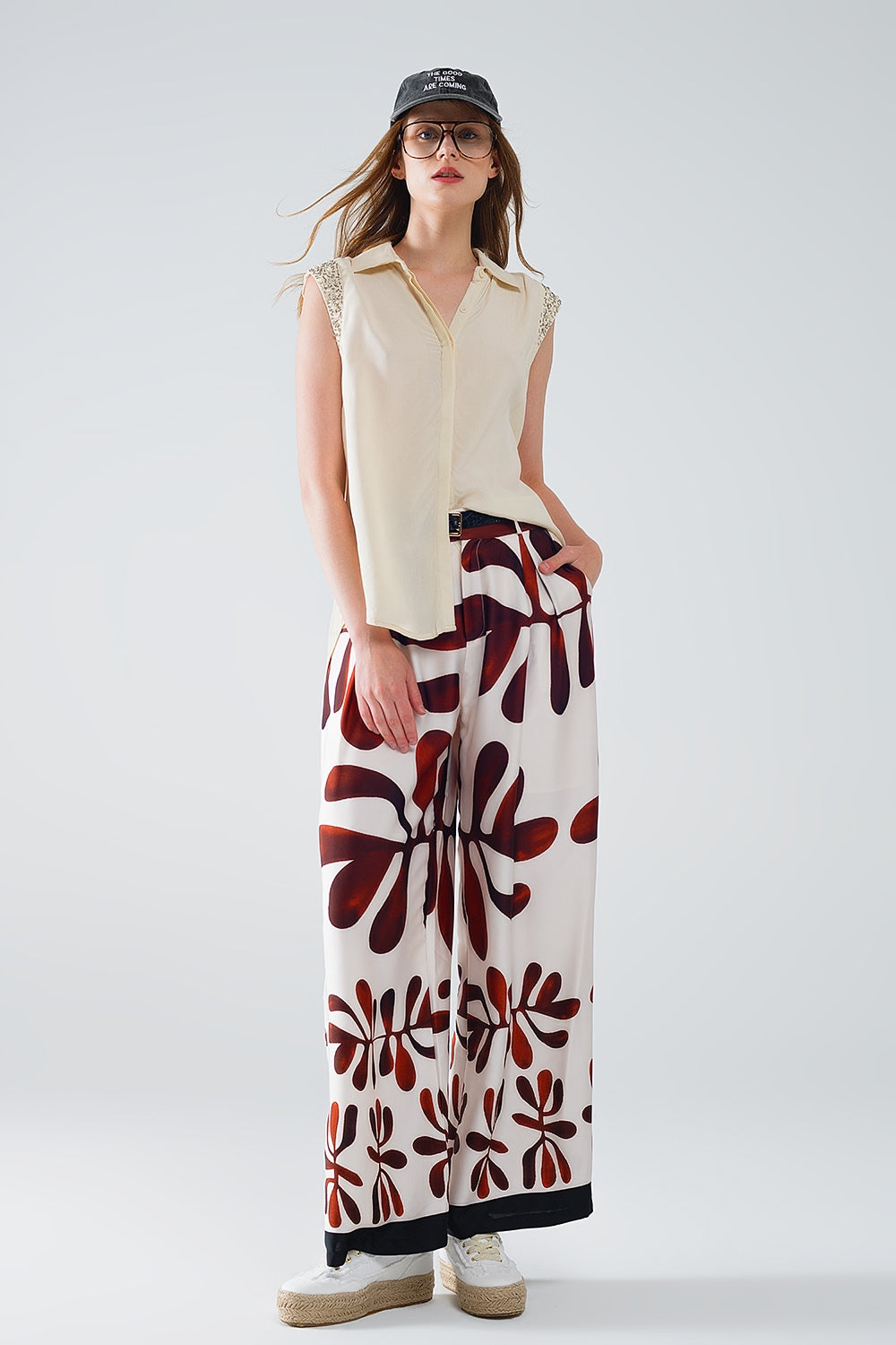 Wide Leg Pants with Abstract Print in White and Brown