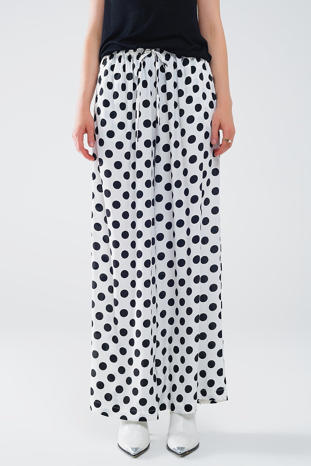 Q2 Wide leg polka dot pants with elastic waist and pockets