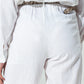 Wide-legged pants in light cotton fabric in white