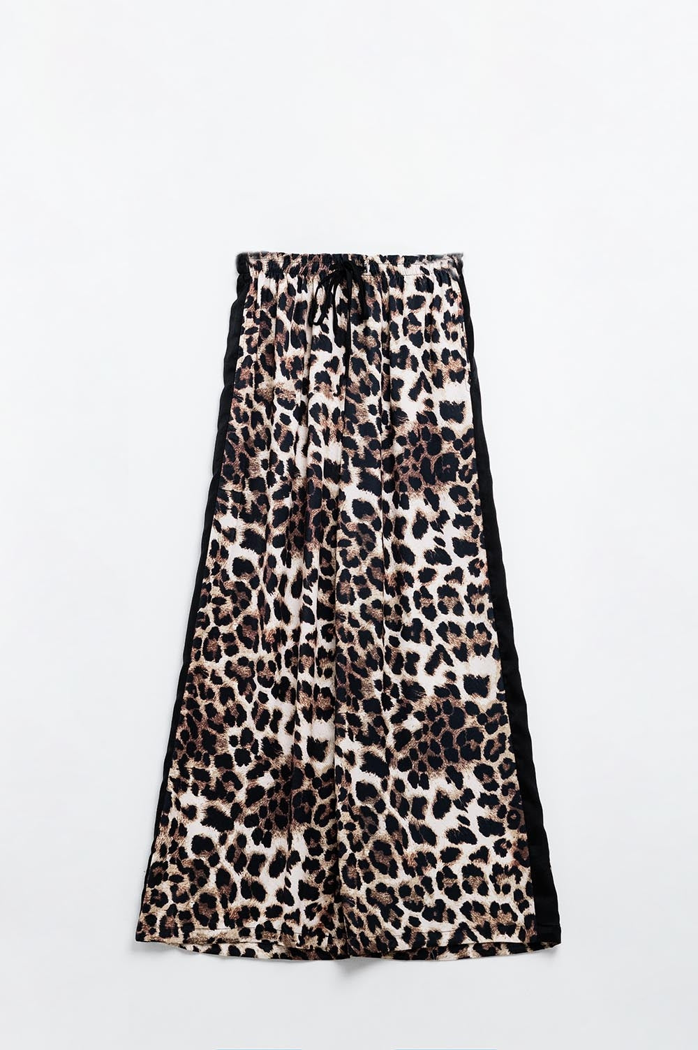 Wide leopard pants with satin side stripe