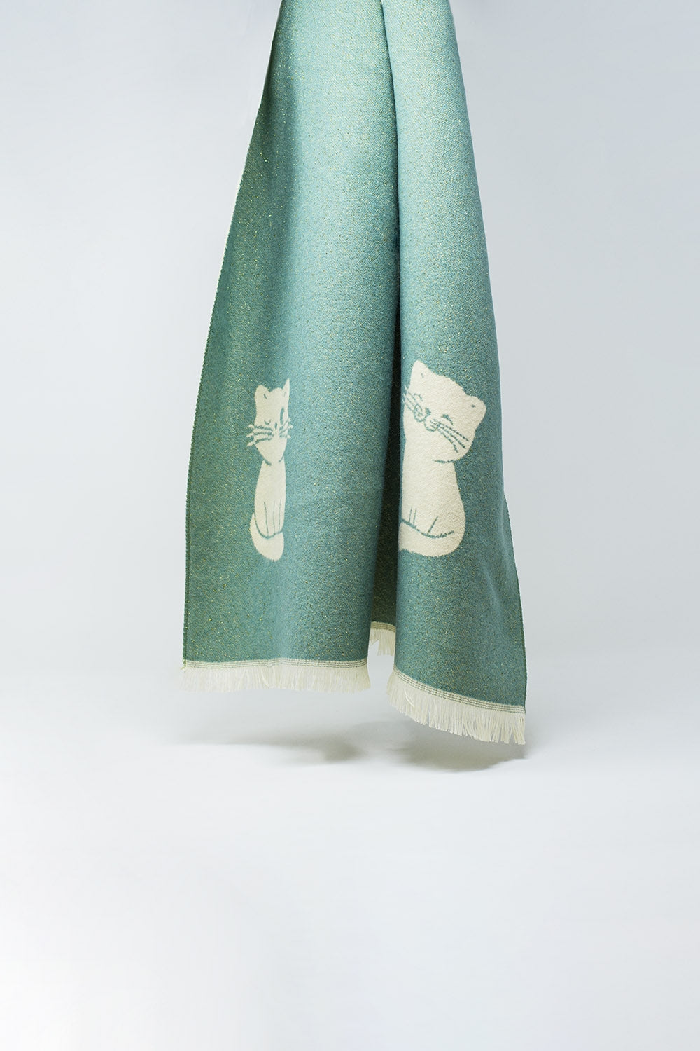 Q2 Wide scarf in aqua green with cat print