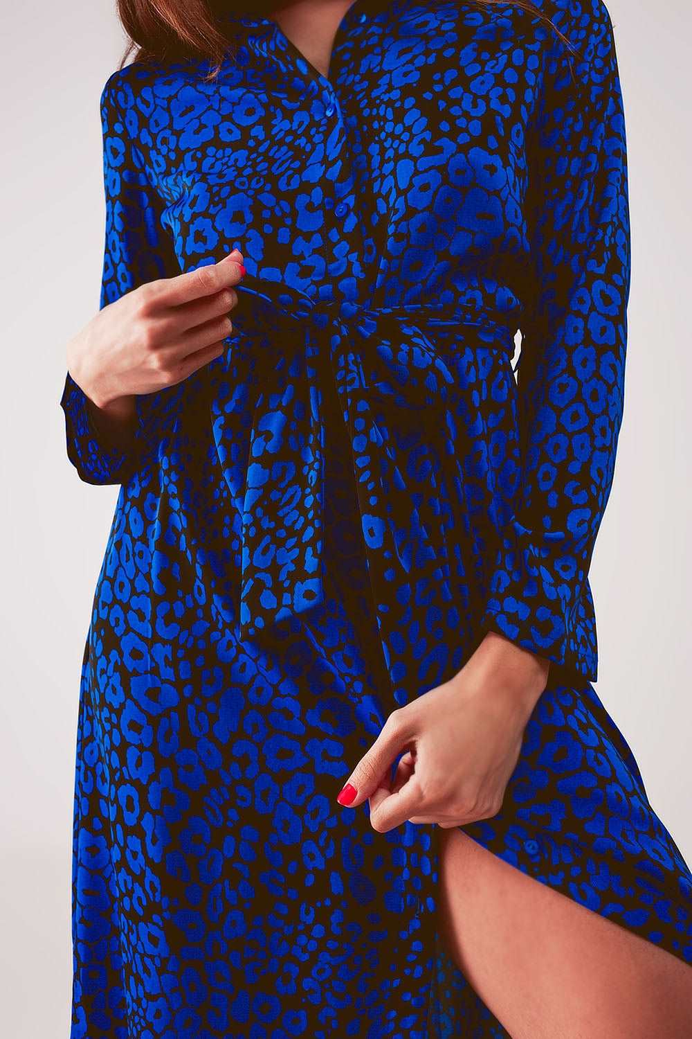 Belted maxi shirt dress in blue animal print Szua Store