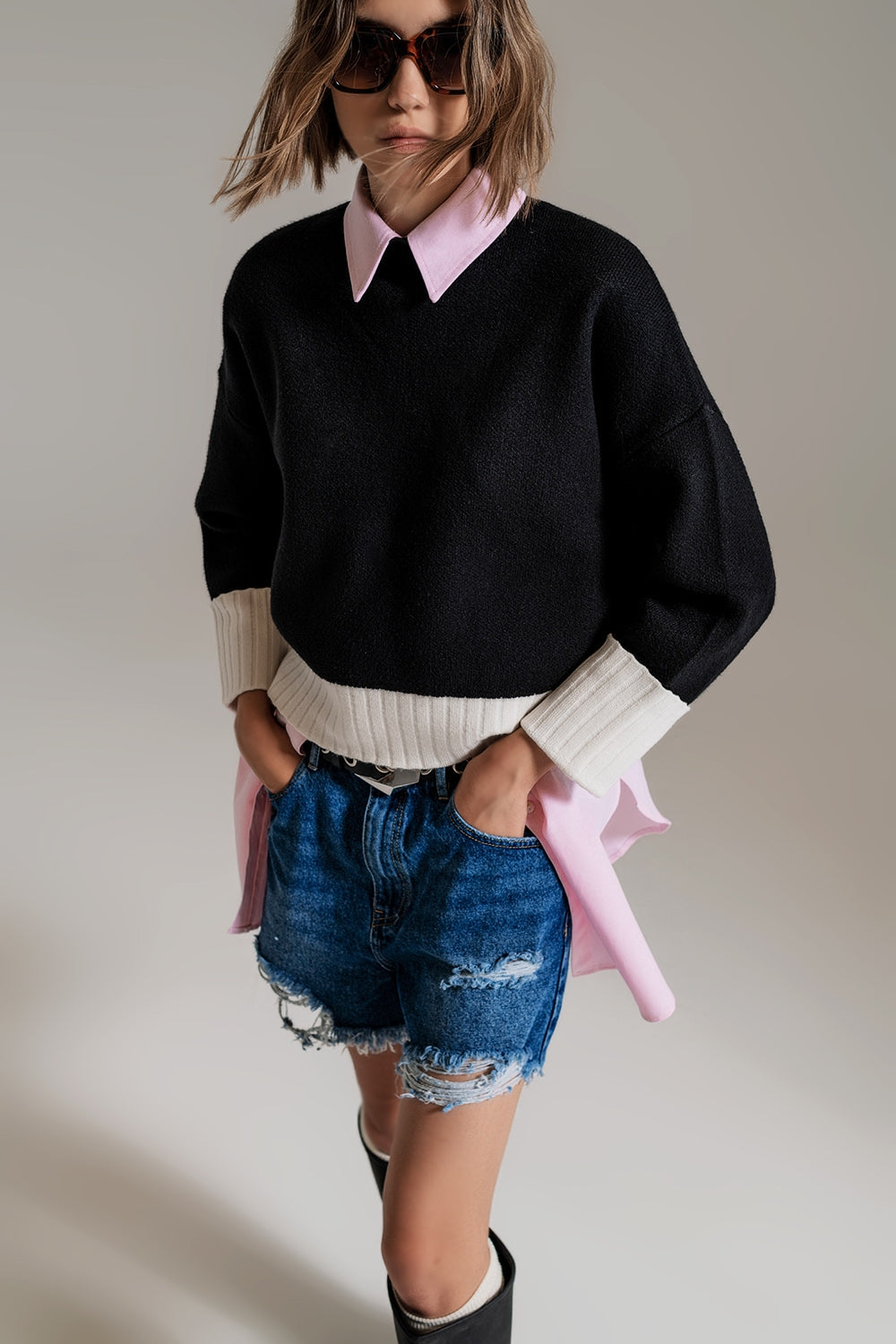 Black jumper with white ribbed cuffs and hem - Szua Store