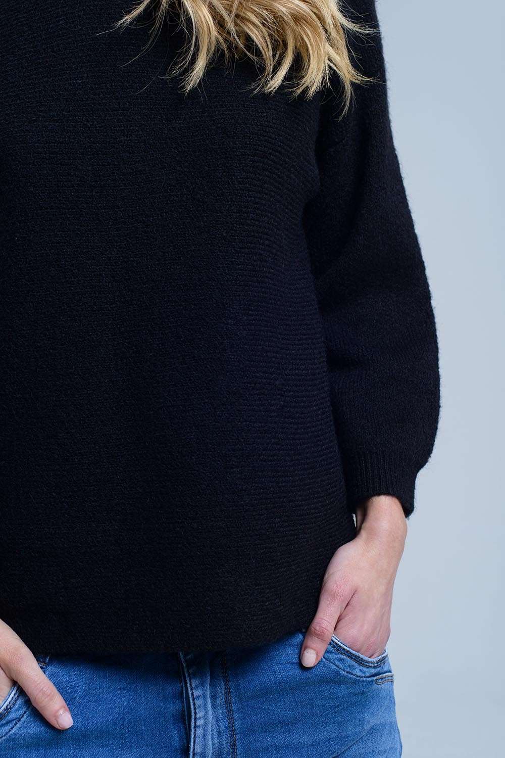 Black knitted crew neck sweater Szua Store