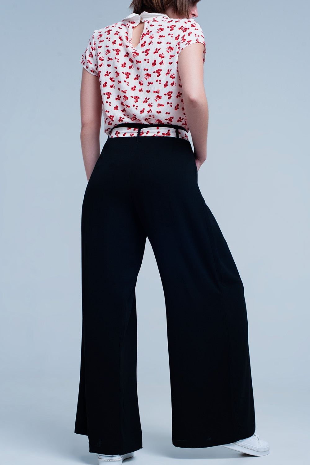 Black pants with floral belt Szua Store