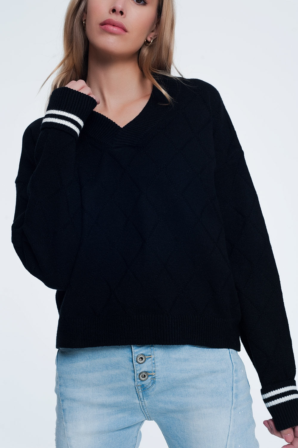 Black sweater with diamond pattern Szua Store