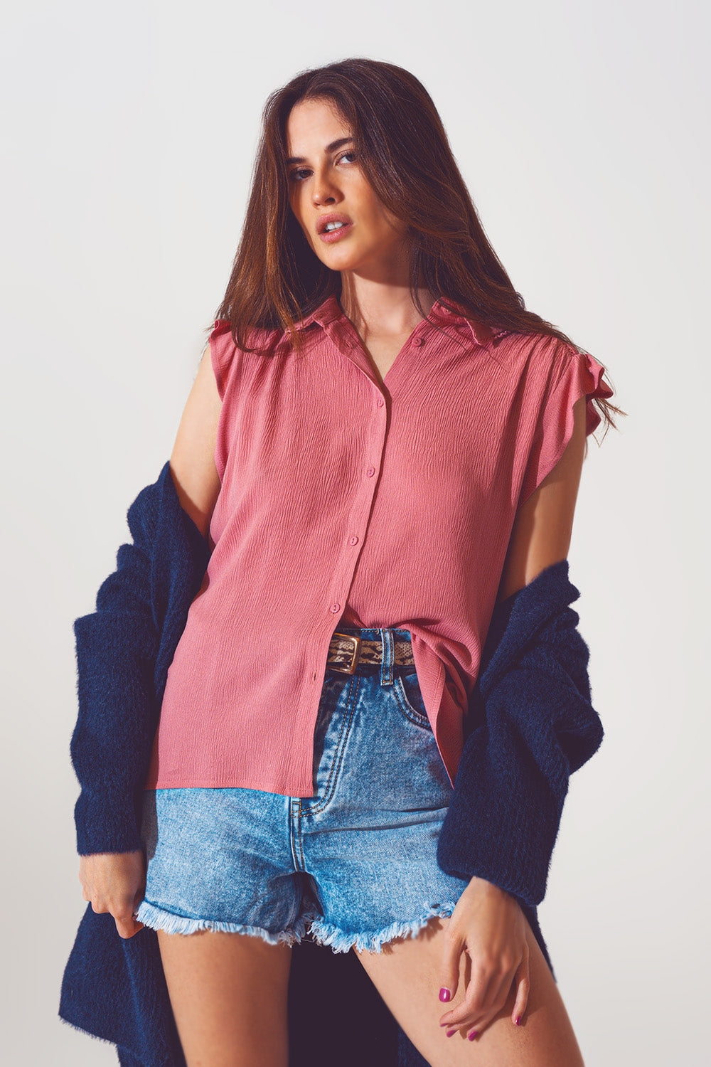 Q2 Blouse with frill short sleeve in pink