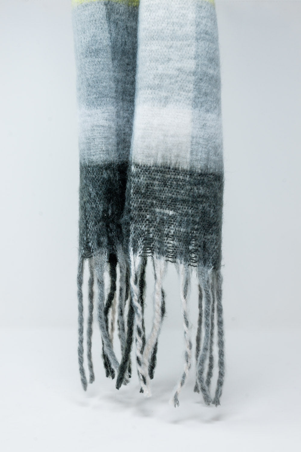 Brushed fringed scarf in grey check Szua Store