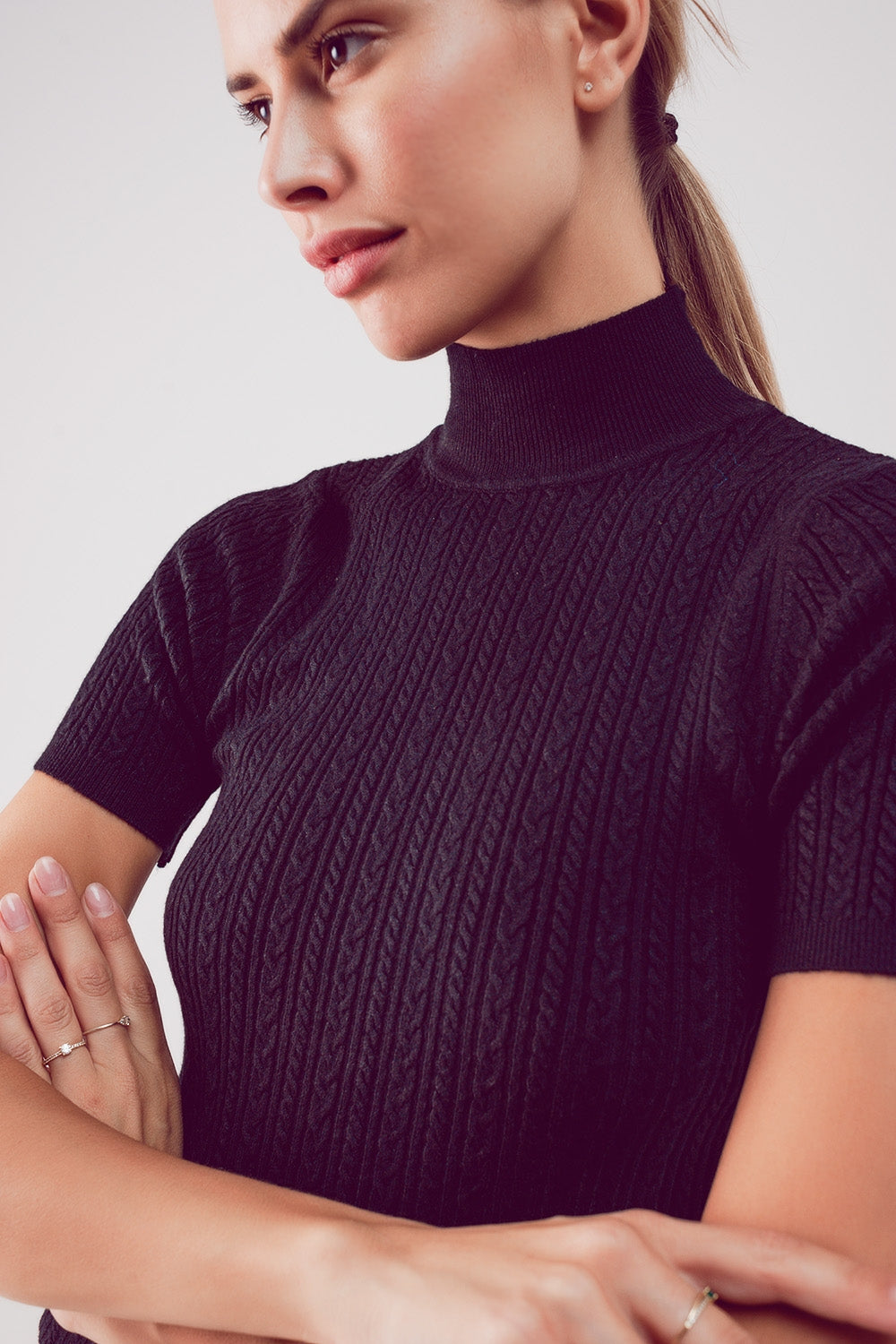 Cable knitted jumper in black Szua Store