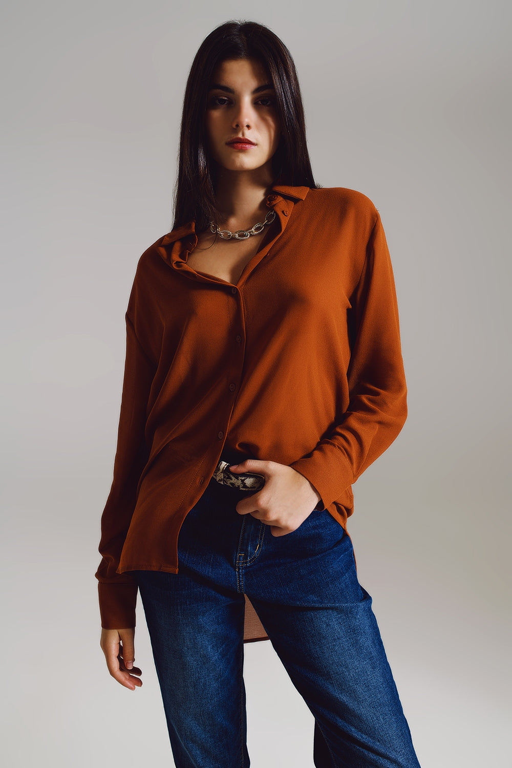 Q2 Chiffon shirt in camel color