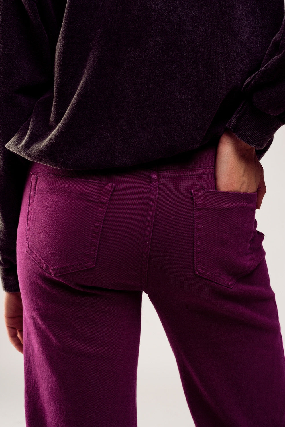 Cotton blend wide leg jeans in maroon Szua Store