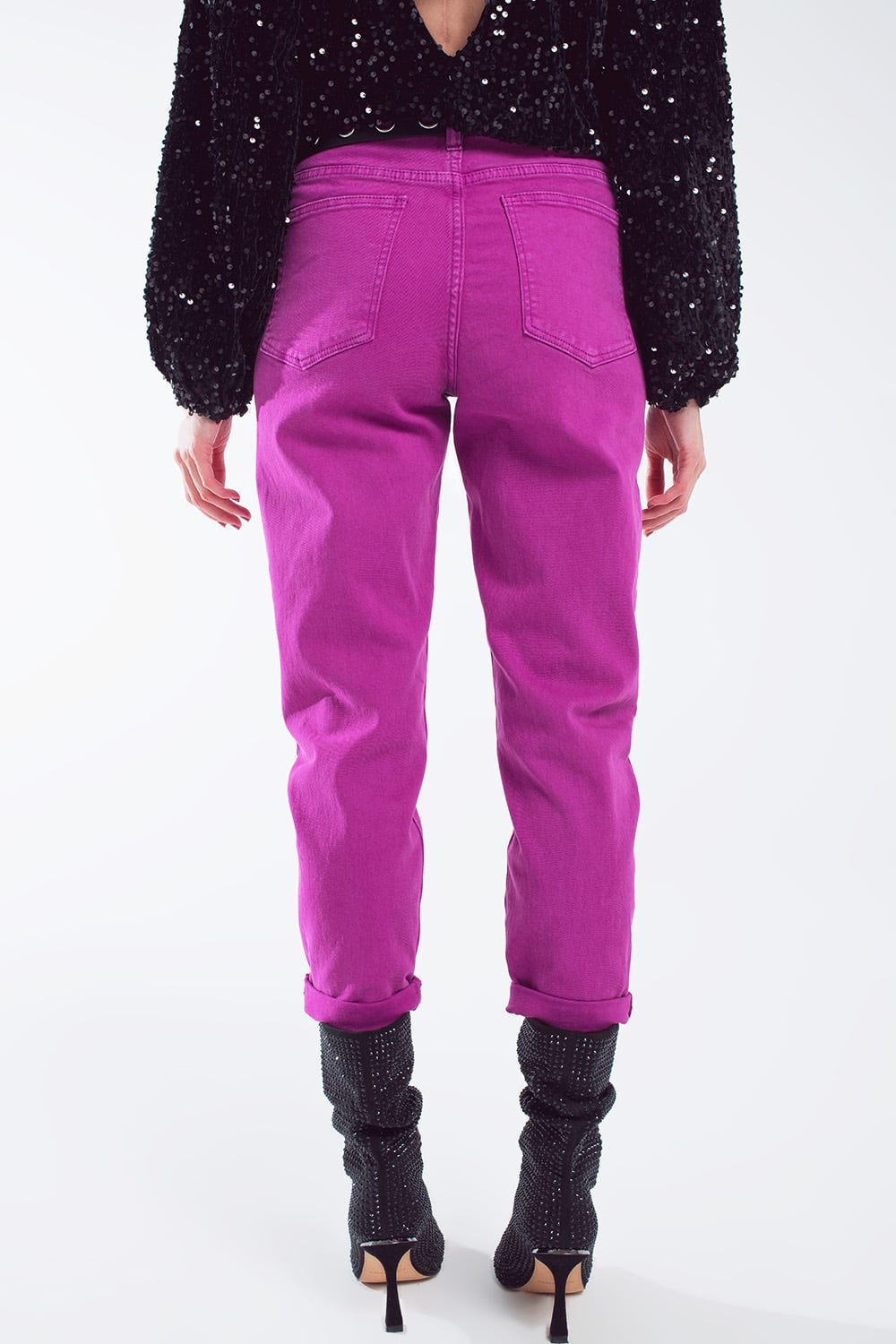 Cotton mid rise slouchy jean in Magenta