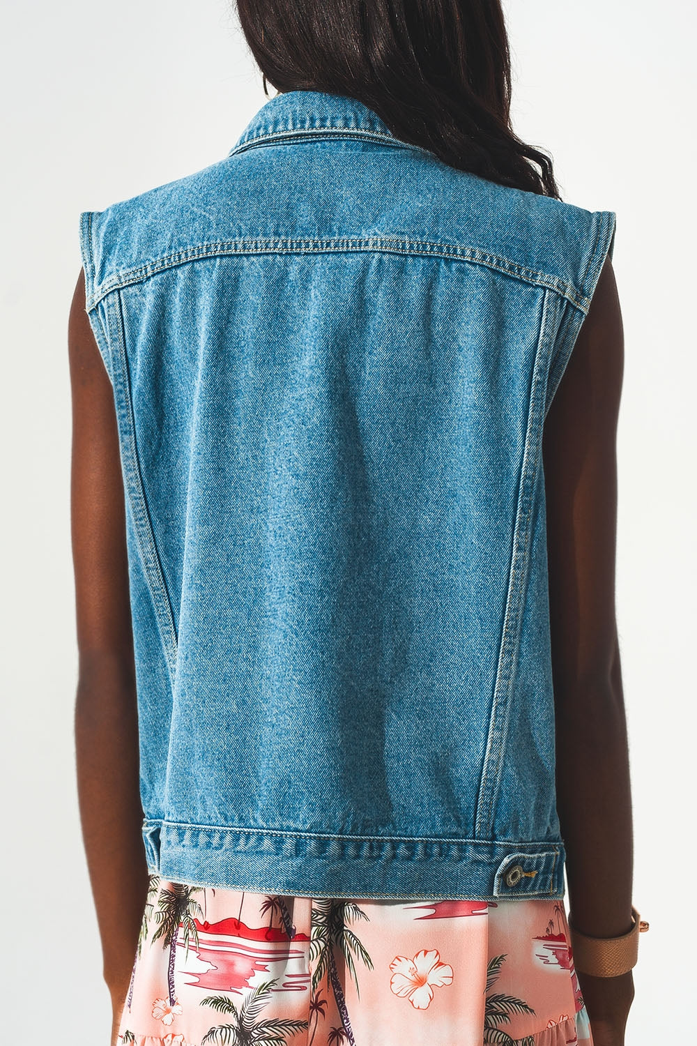 cotton sleeveless denim jacket in 70s blue - Szua Store