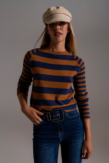 Q2 Crew Neck Light Sweater in Camel and Blue Stripes