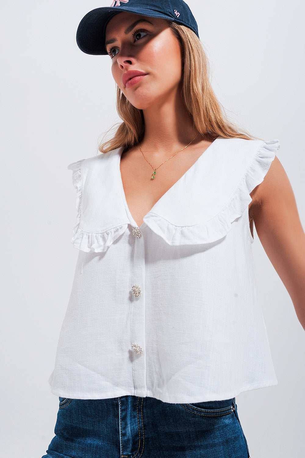 Crop top with bib collar in white Szua Store