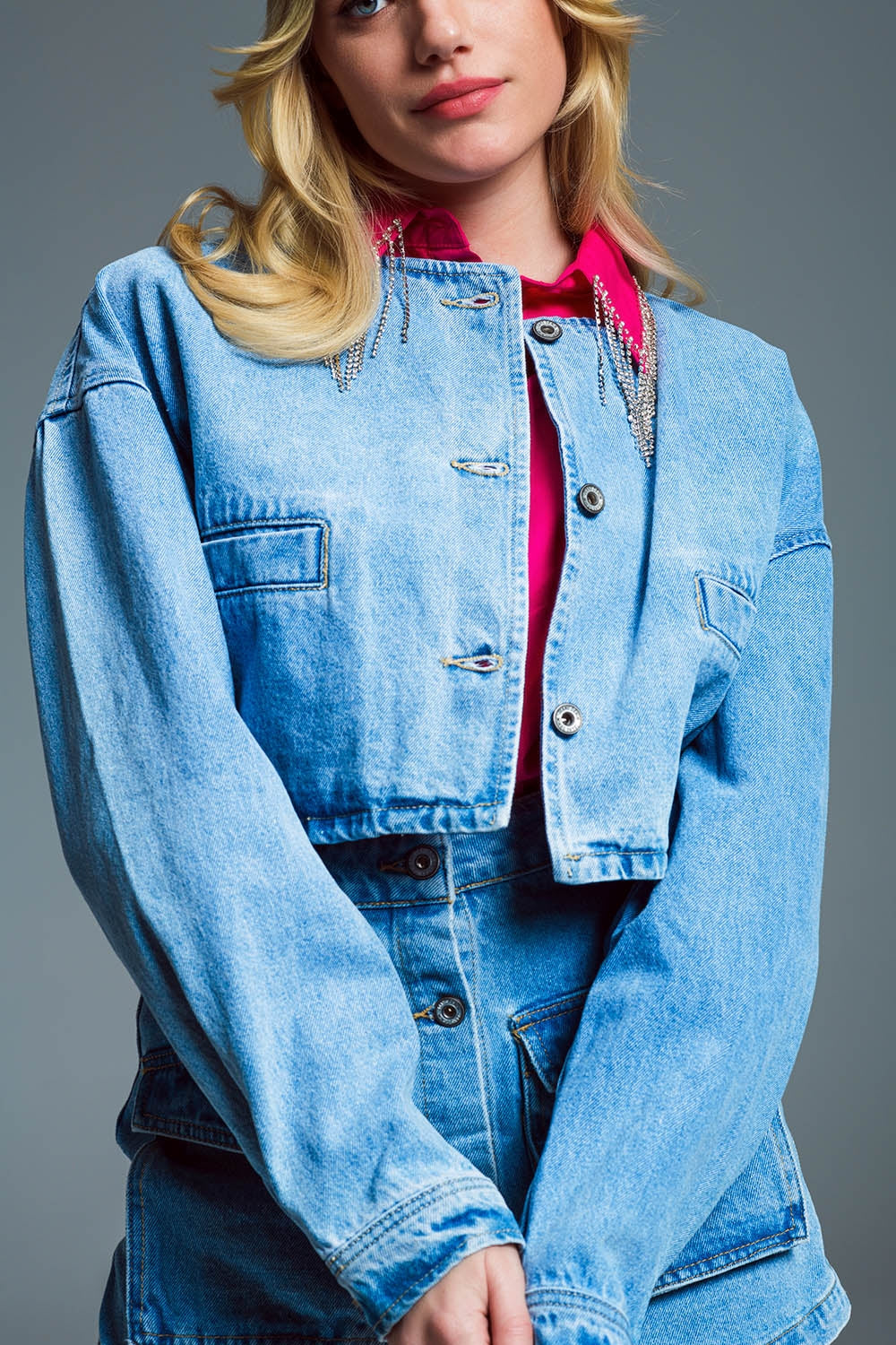 Cropped relaxed denim jacket with chest welt pockets in light wash
