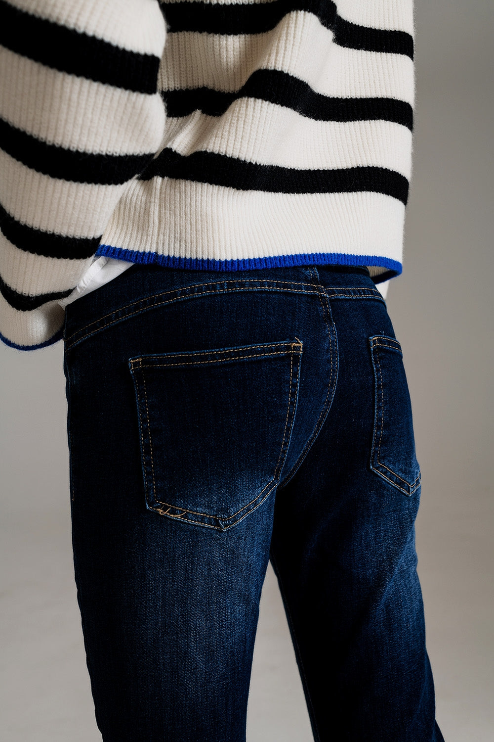 Dark wash skinny jeans with elastic elastan - Szua Store