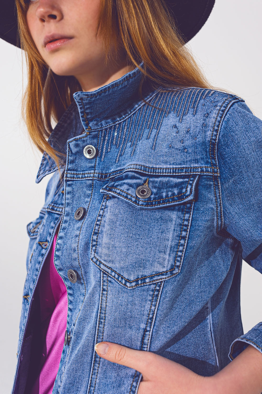 Denim jacket in light blue wash with sequin detail - Szua Store